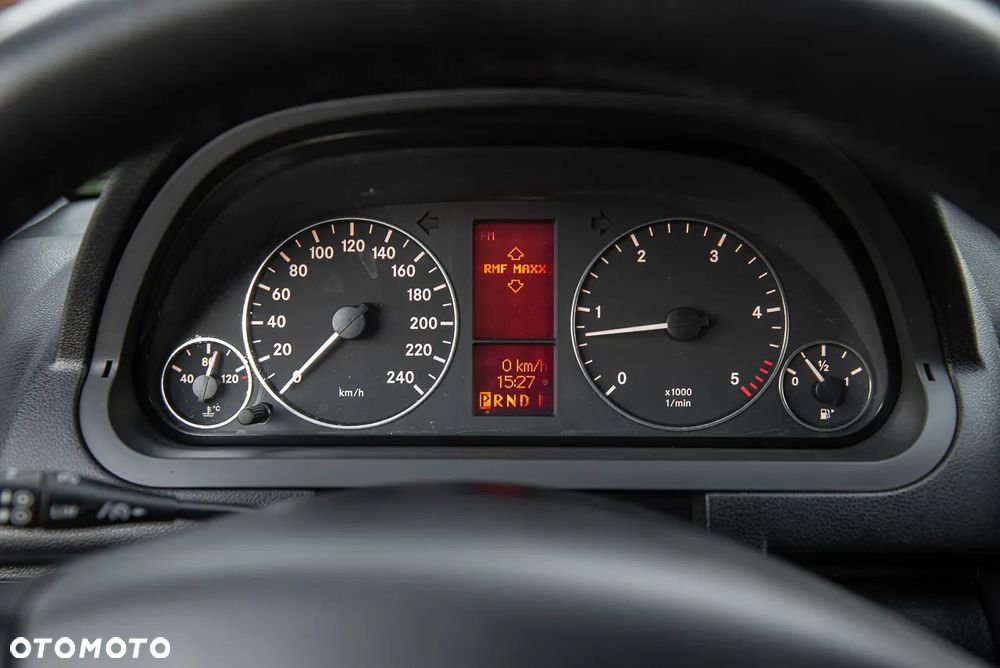 Mercedes-Benz Klasa A 180 CDI Autotronic Avantgarde DPF - 18