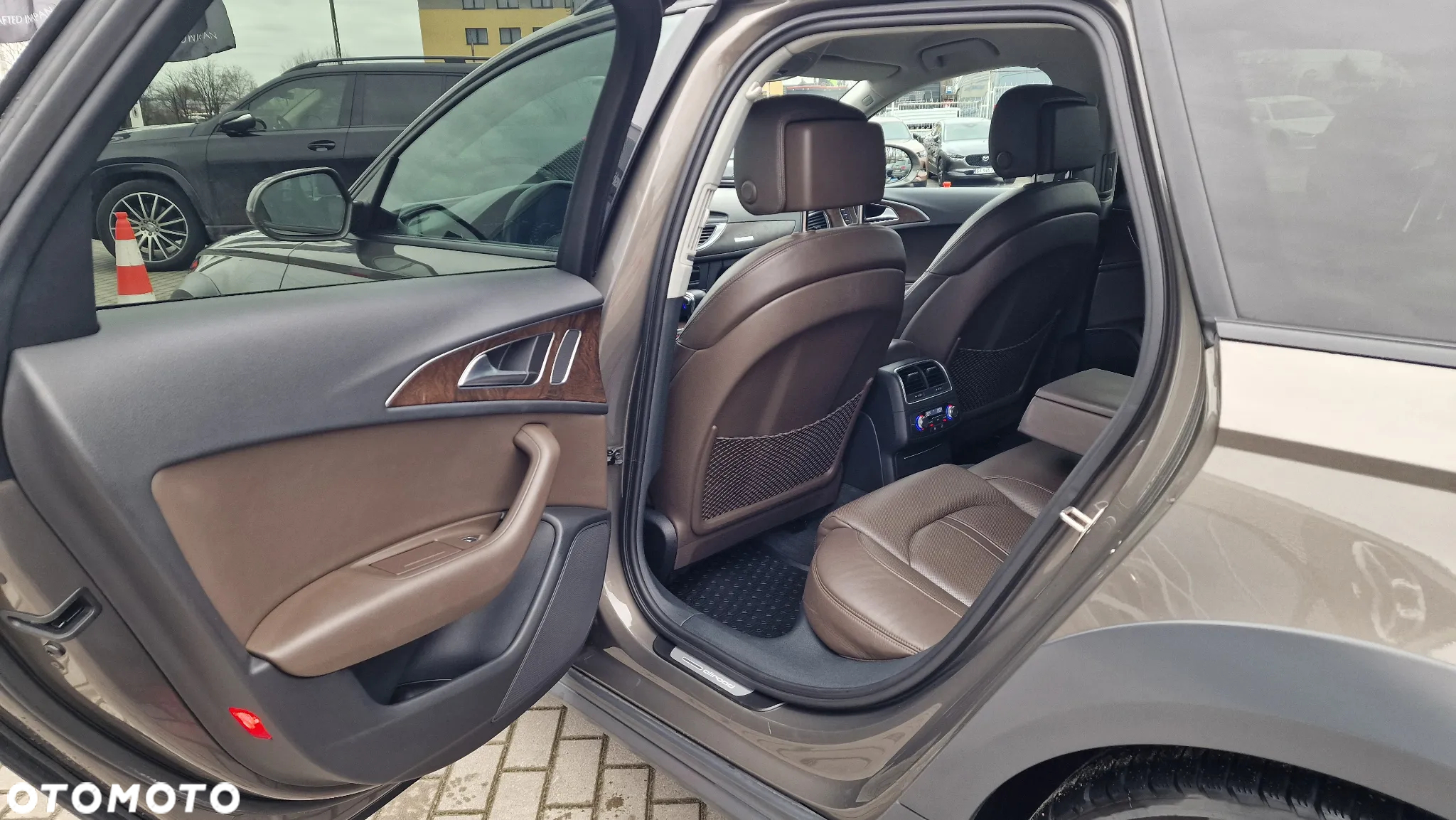 Audi A6 Allroad 3.0 TDI Quattro S tronic - 15