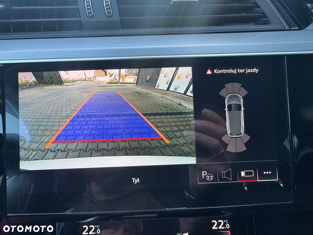 Audi e-tron 55 Quattro S line - 32