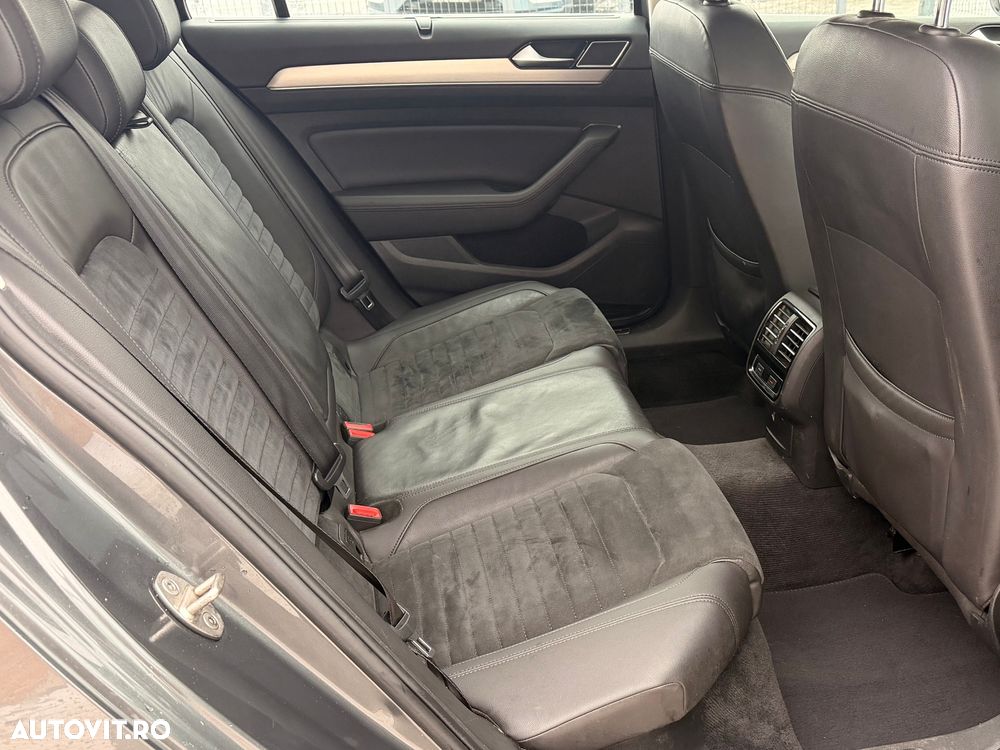 Volkswagen Passat 1.6 TDI SCR DSG Business - 15