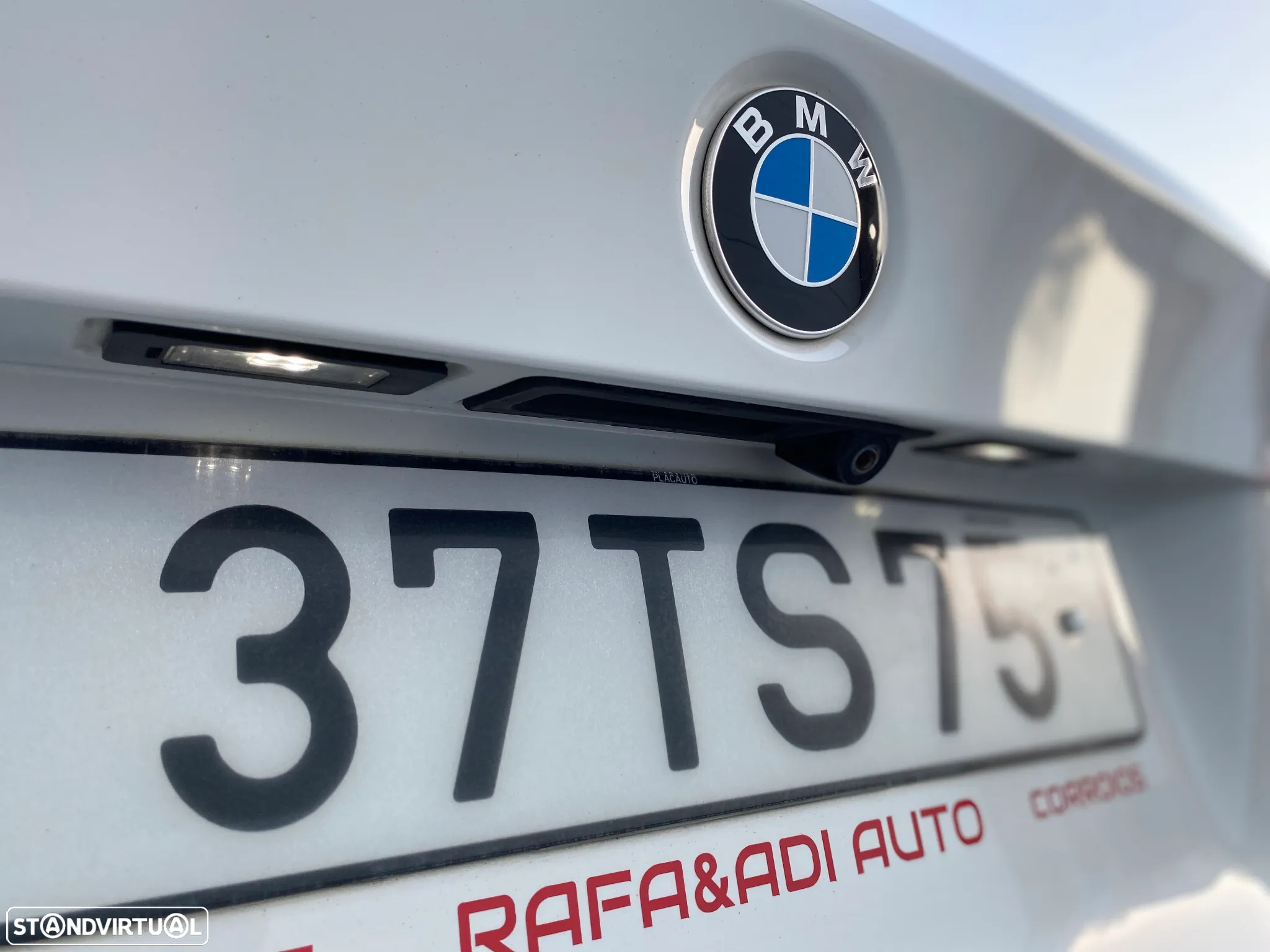 BMW 320 d Touring xDrive Pack M Auto - 17