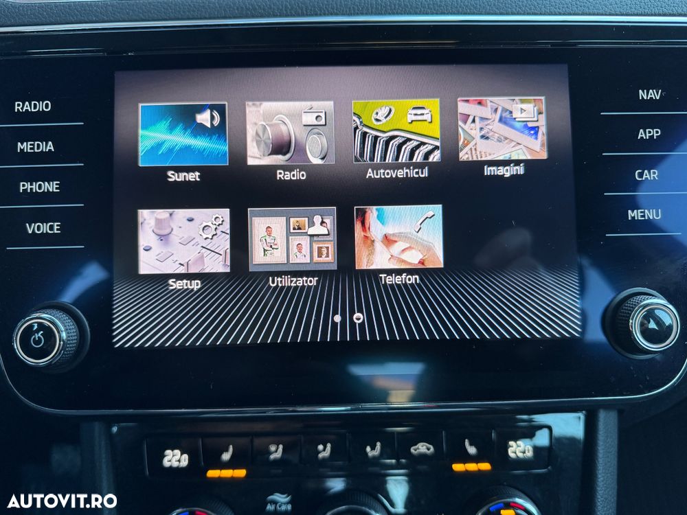 Skoda Superb 2.0 TDI DSG Style - 11