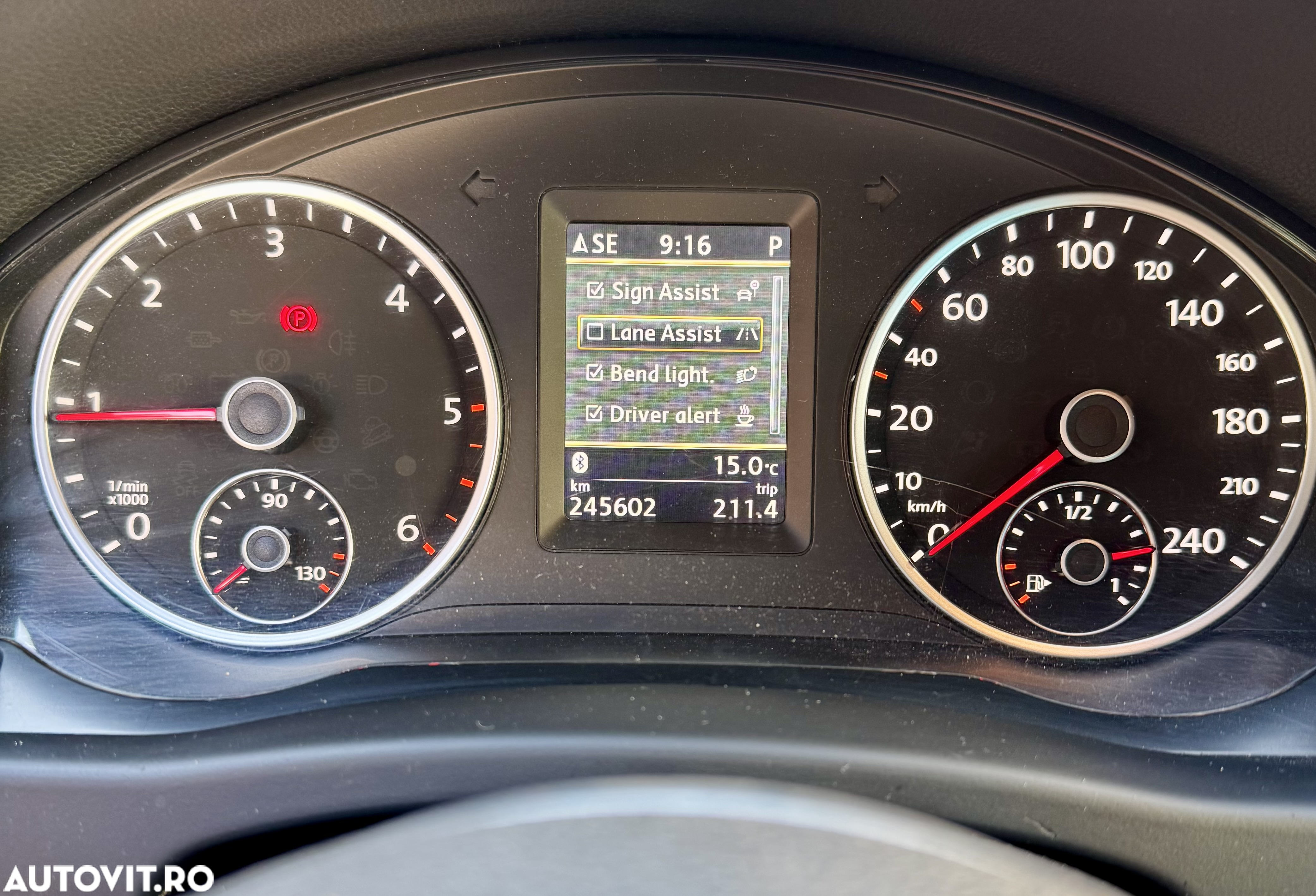 Volkswagen Tiguan 2.0 TDI DPF 4Motion BlueMotion Technology DSG Cup Sport & Style - 12