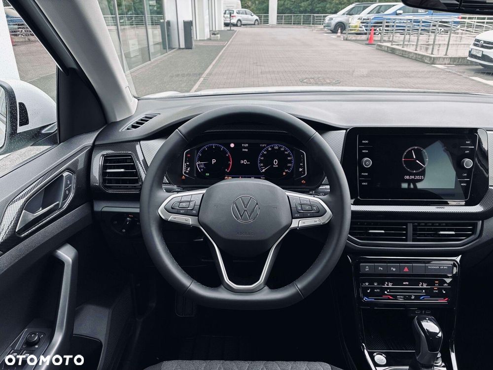 Volkswagen T-Cross - 13