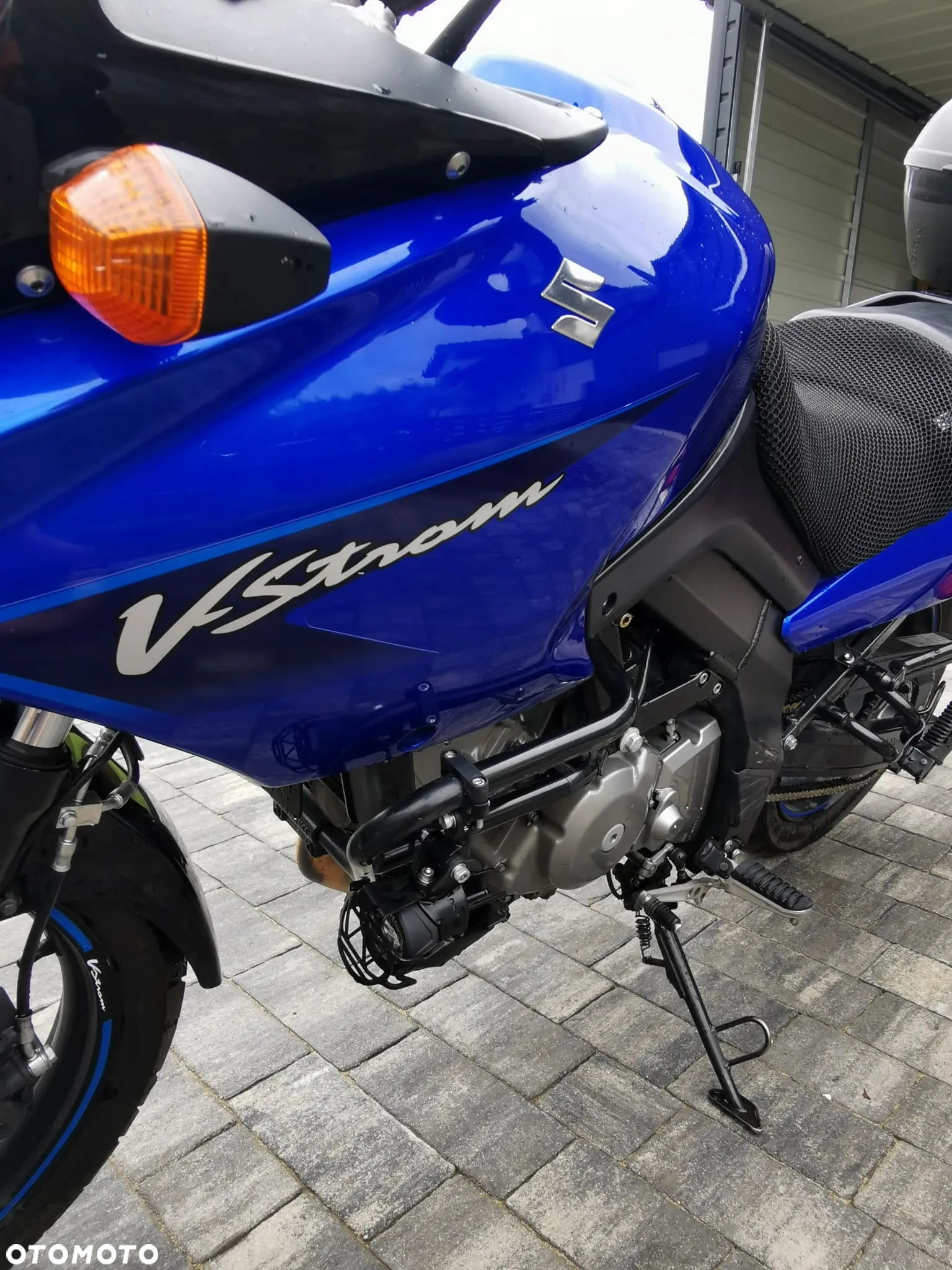 Suzuki V-STROM - 7