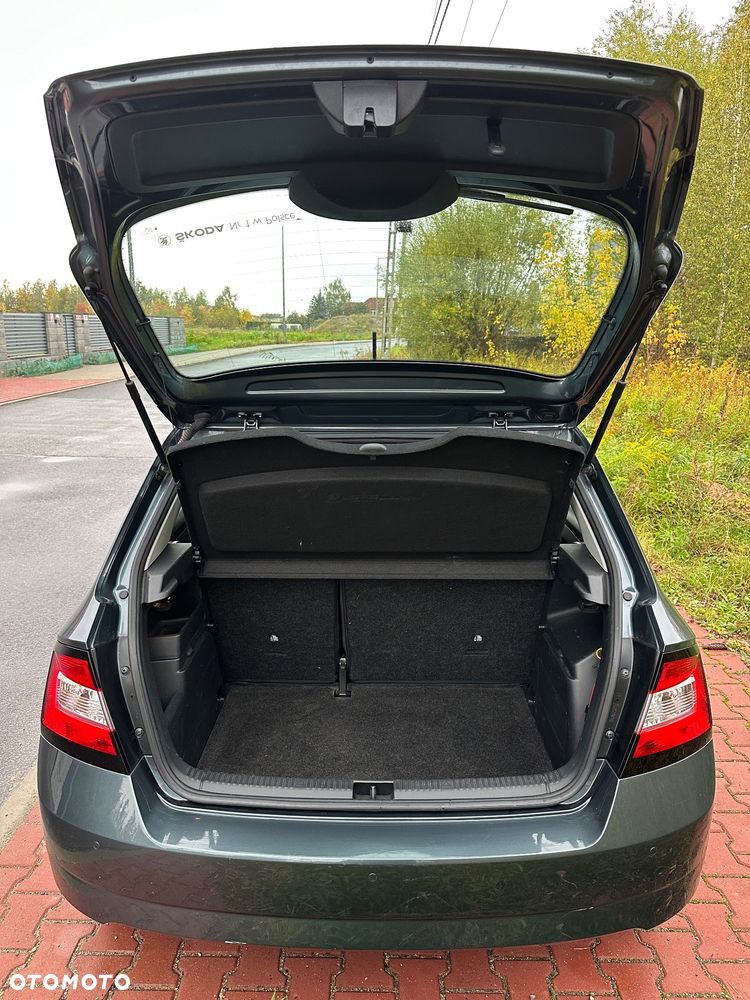 Skoda Fabia 1.0 TSI Ambition DSG - 23