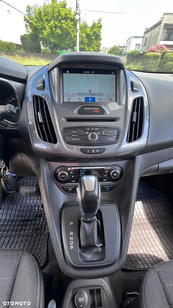 Ford Tourneo Connect Grand - 15
