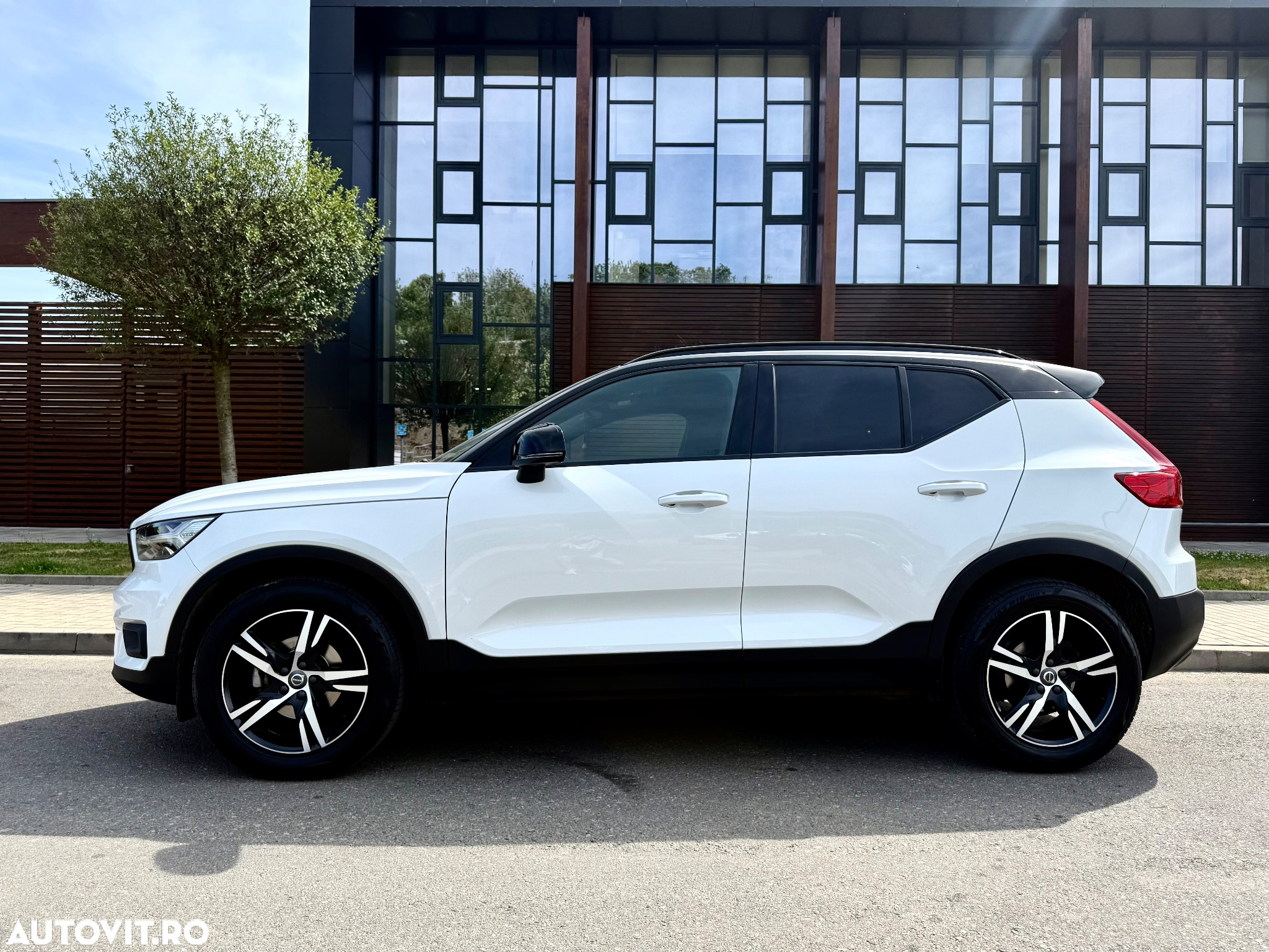 Volvo XC 40 D3 R-Design - 7