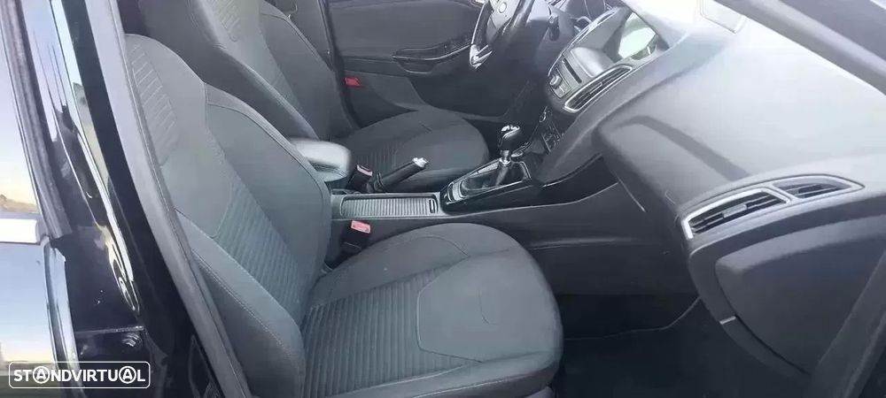 Ford Focus SW 1.5 TDCi Titanium - 9