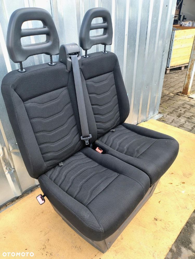 FOTEL PODWÓJNY PASAŻERA IVECO DAILY 2014- ANGLIK UK A70 - 5