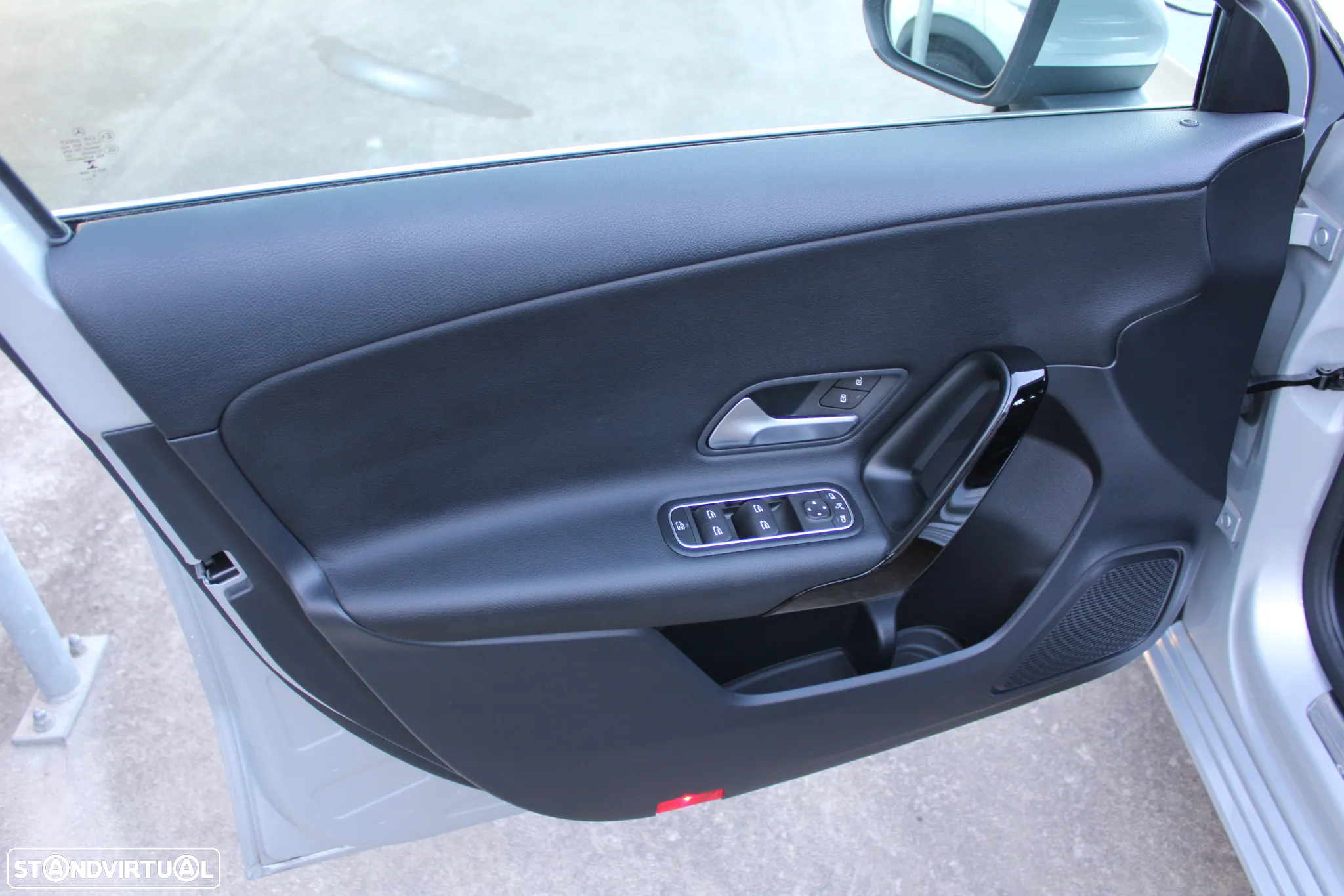 Mercedes-Benz A 180 d Style Plus Aut. - 34
