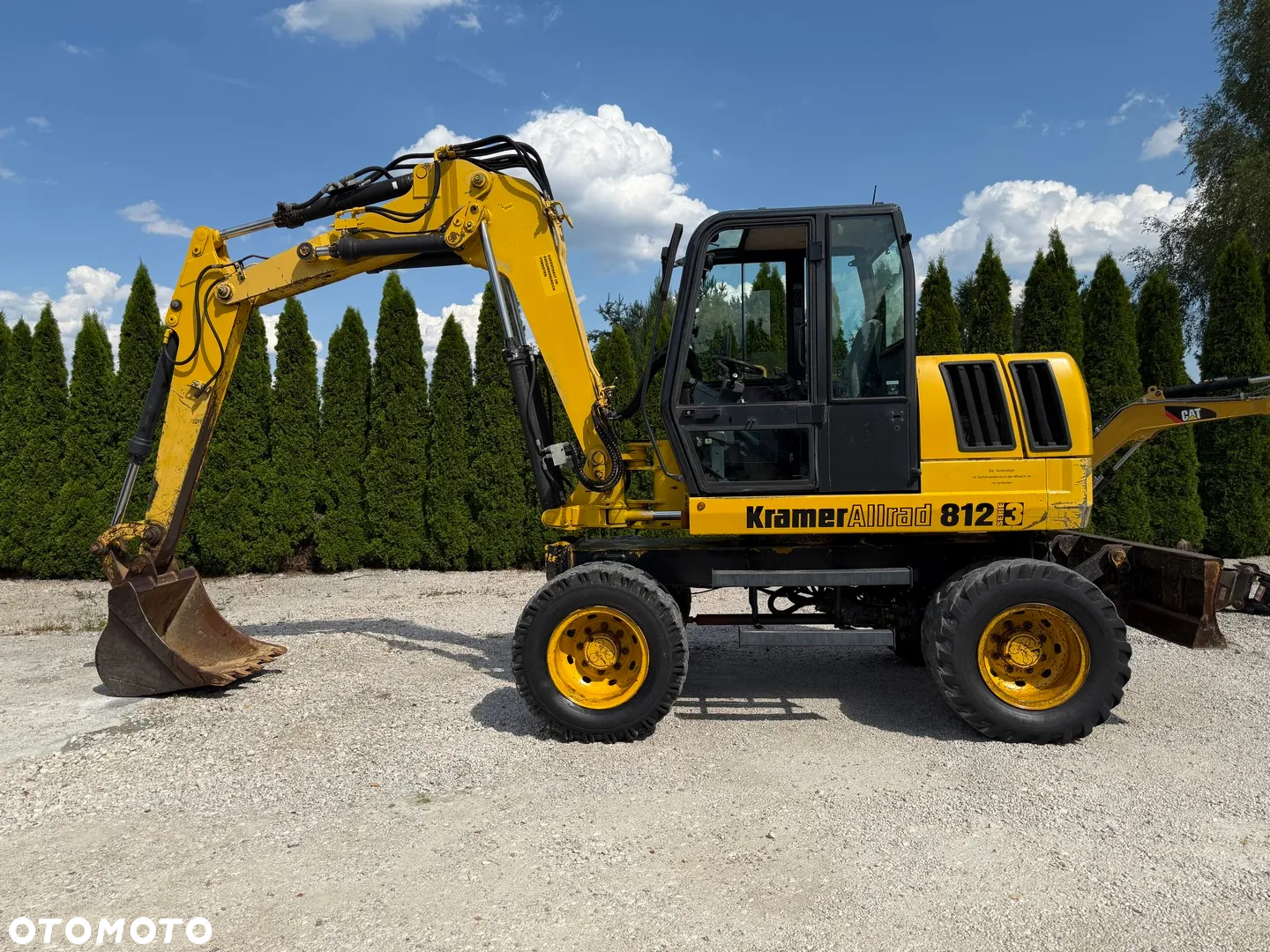 Kramer 812 KOPARKA KOŁOWA/ 12 TON / DWIE OSIE SKRĘTNE / MAŁE GABARYTY / BARDZO ZWROTNA / ZADBANA Z NIEMIEC / 70 75 80 90 100 110 / 308 310 / TEREX TW - 11