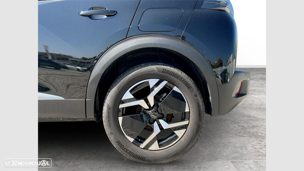 Peugeot 2008 1.2 Hybrid Allure e-DCS6 - 11