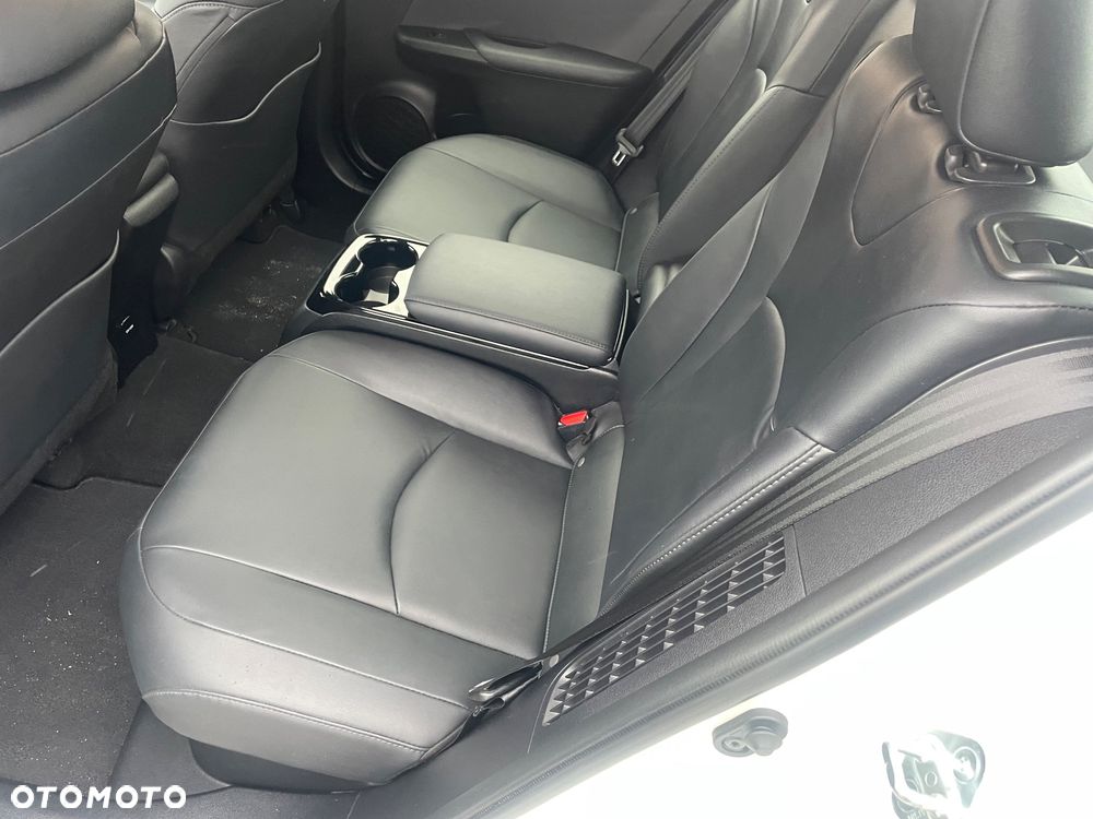 Toyota Prius 1.8 Hybrid Prestige - 19