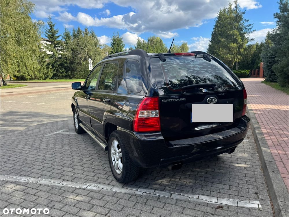 Kia Sportage 2.0 CRDi Tour - 5