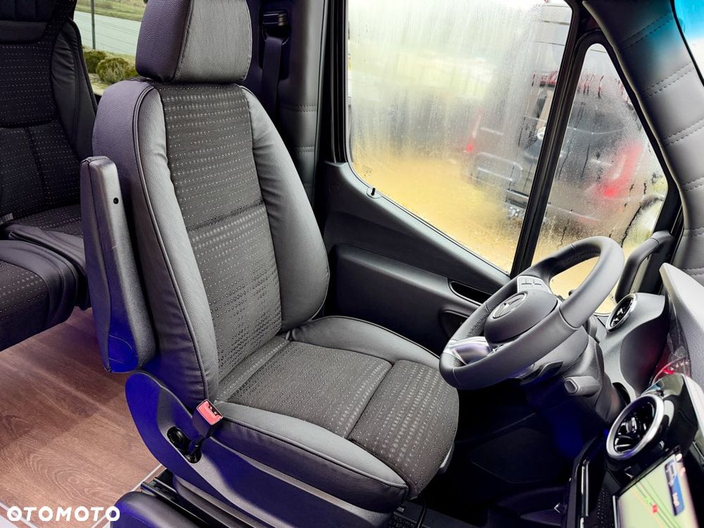 Mercedes-Benz Sprinter 519 Tourist Line GSR II - 11