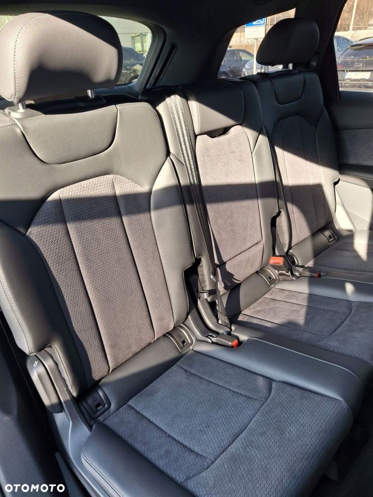 Audi Q7 - 18