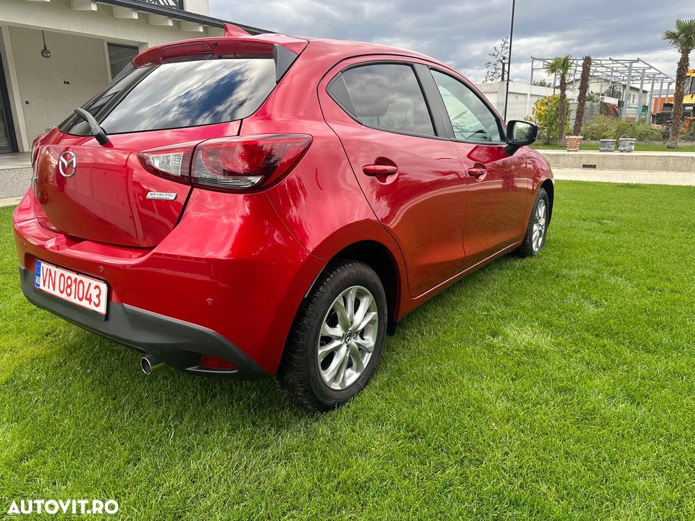 Mazda 2 - 3