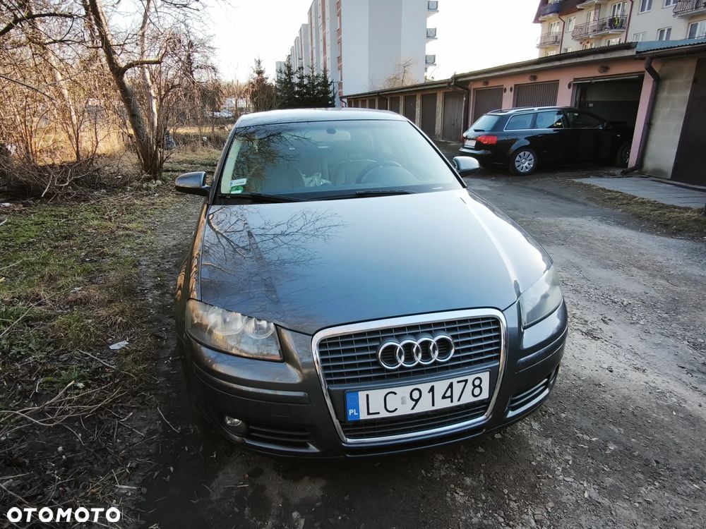 Audi A3 Sportback 2.0 TDI DPF Ambiente - 1