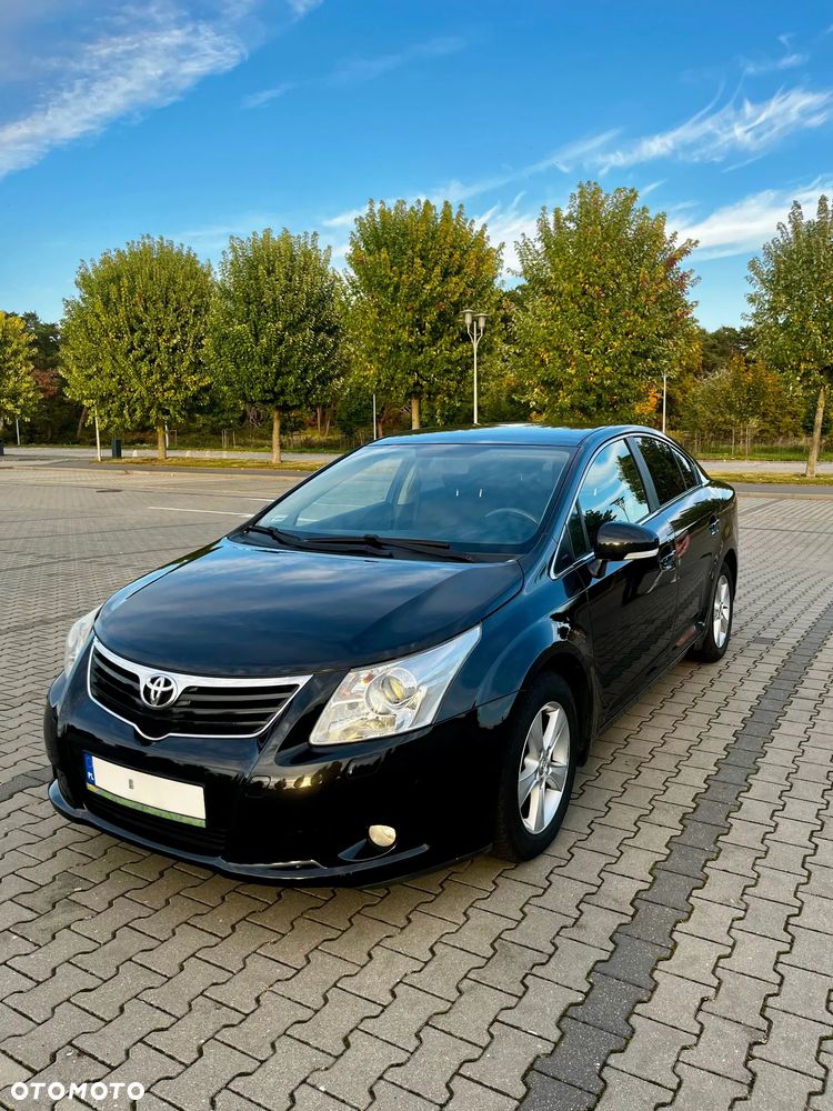 Toyota Avensis 1.8 Luna - 5