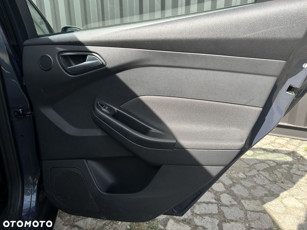 Ford Focus 1.6 EcoBoost Titanium - 20
