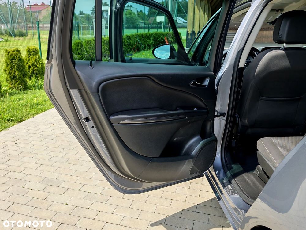 Opel Zafira 2.0 CDTI Cosmo S&S - 25
