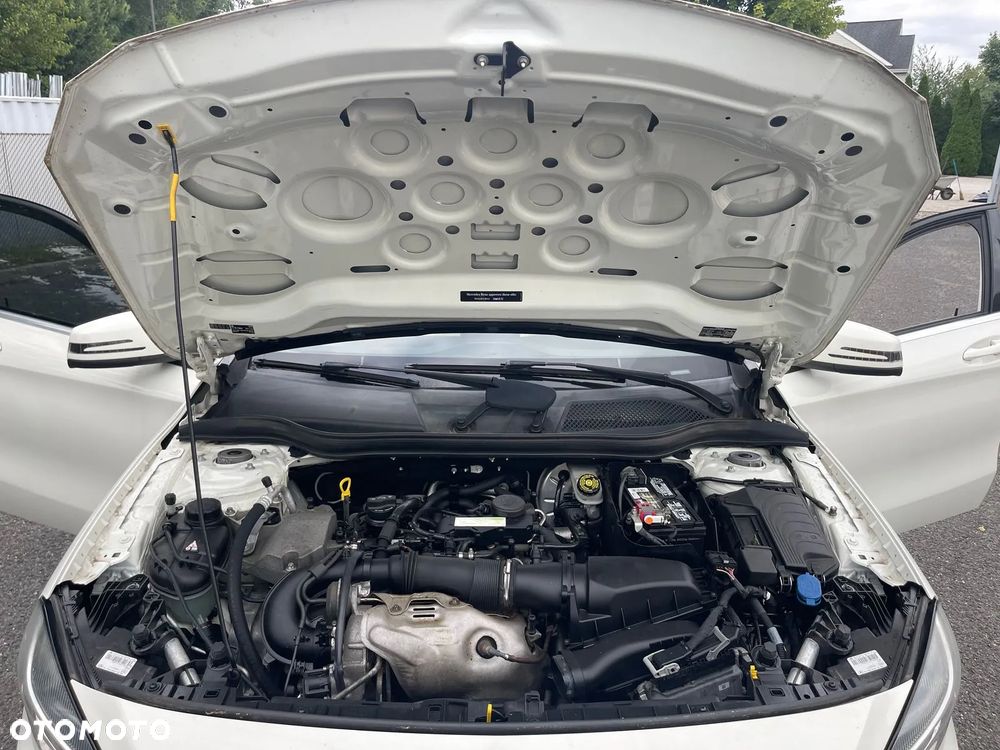 Mercedes-Benz GLA 250 4-Matic - 29