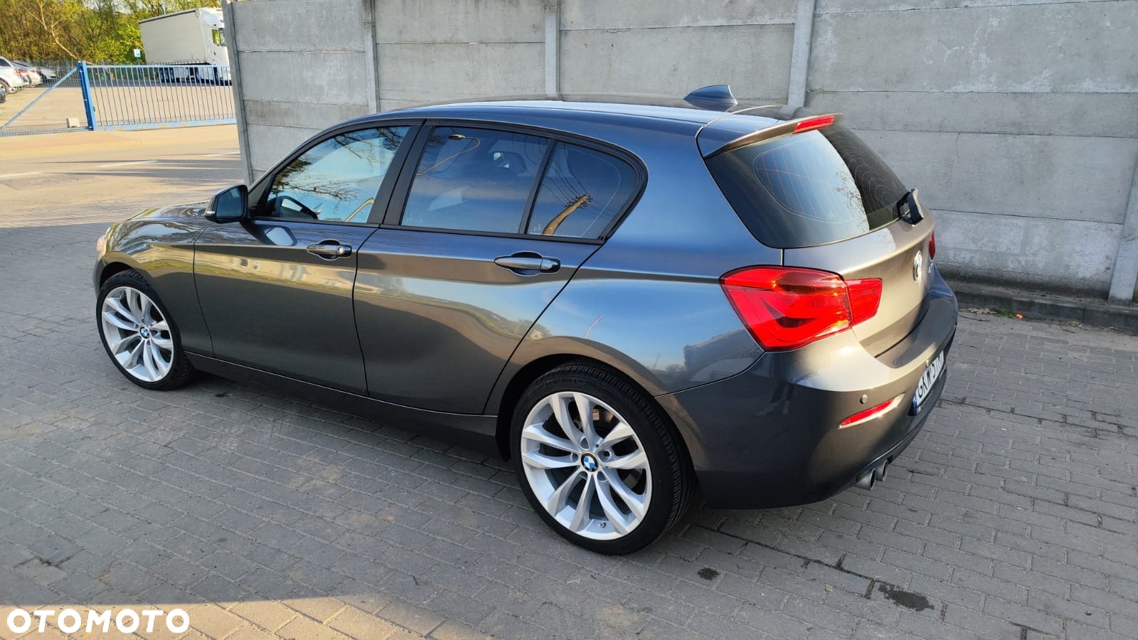 BMW Seria 1 120d - 15