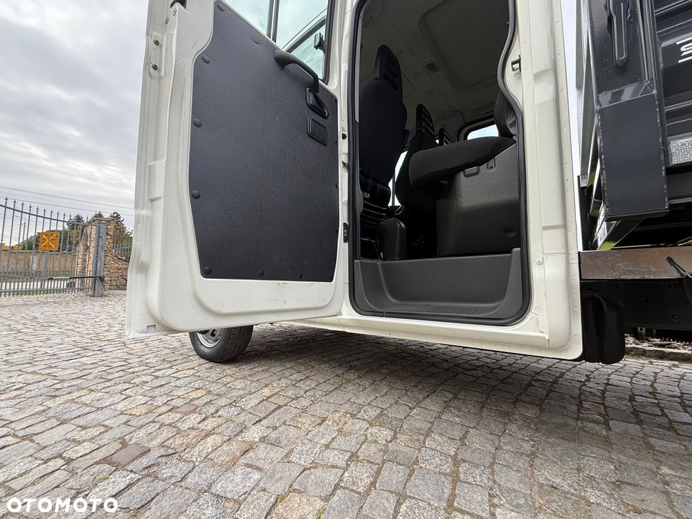 Iveco DAILY 35C13 35C15 50C15 - 26