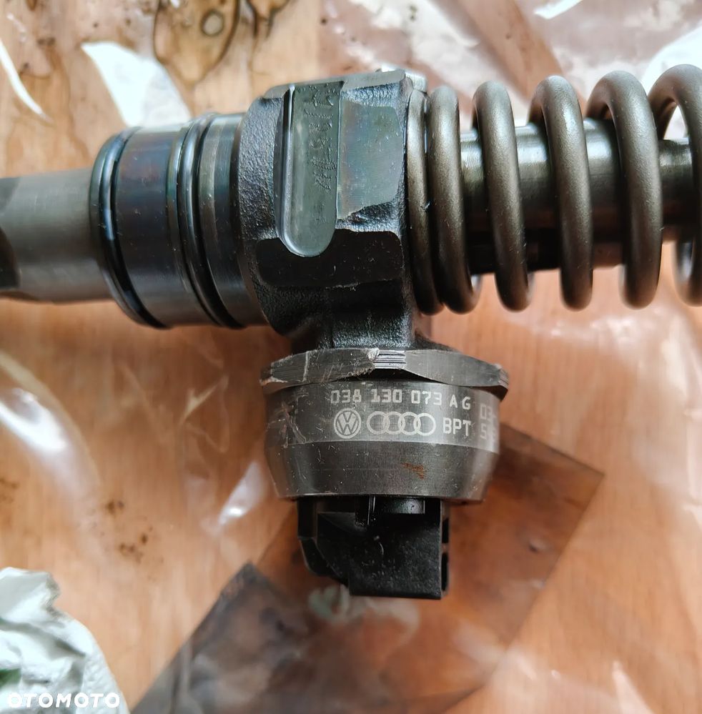 Pompowtrysk 1.9 TDI 038 130 073  AG  PBT BA - 1