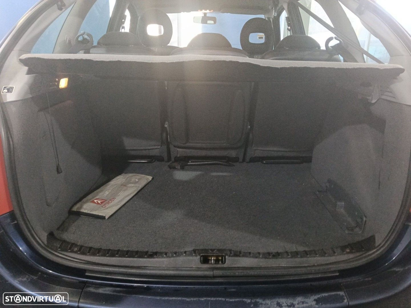 Citroën C4 Picasso 1.6 HDi Exclusive - 16
