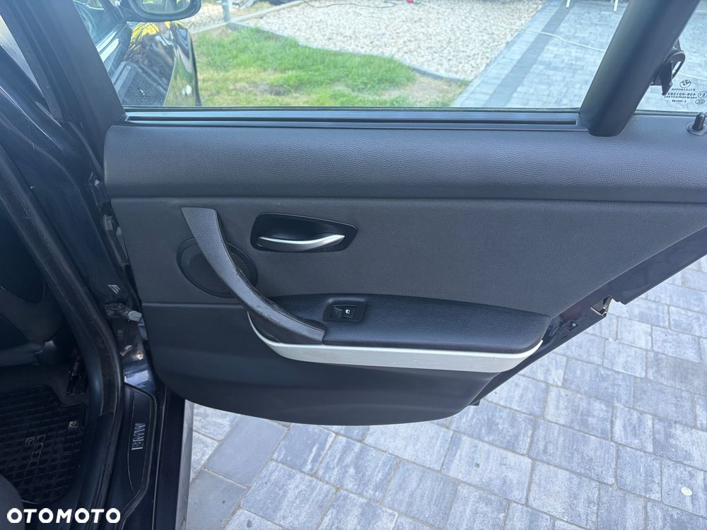BMW Seria 3 - 15