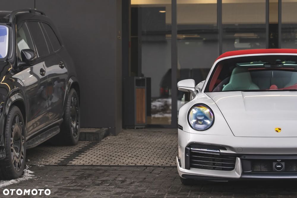 Porsche 911 Turbo S - 4