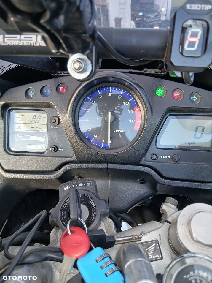 Honda CBR - 8