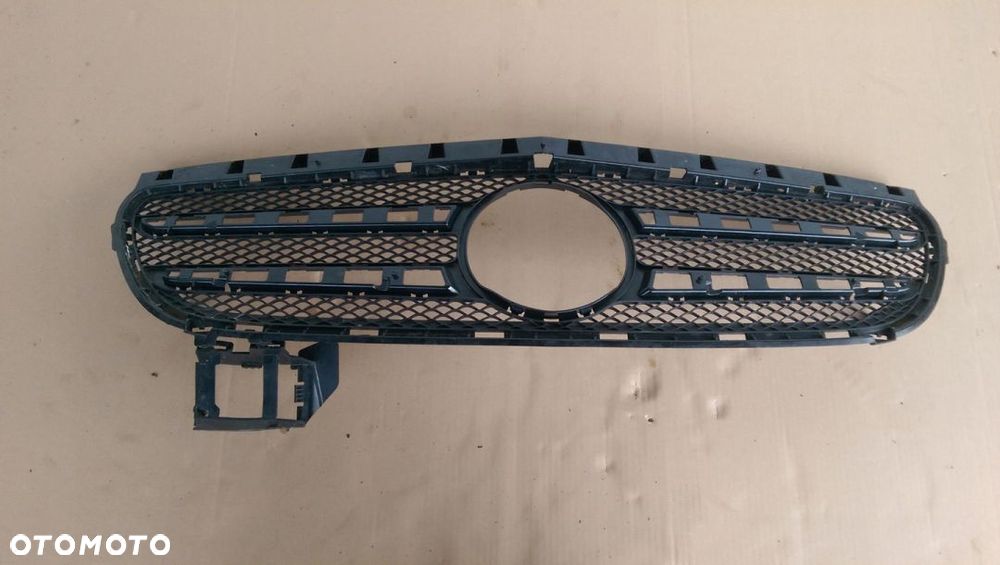 GRILL ATRAPA B-KLASA LIFT 14- W246 A246 LADNA - 1