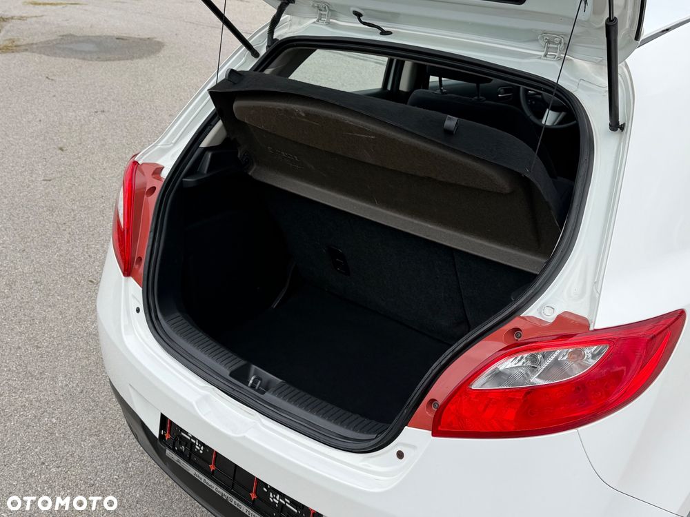 Mazda 2 - 33