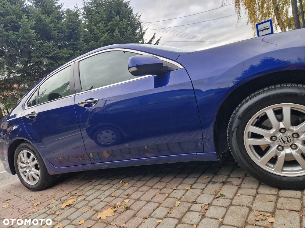 Honda Accord 2.0 Executive - 9