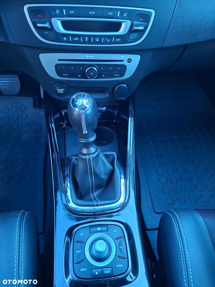 Renault Megane ENERGY TCe 130 Start & Stop Bose Edition - 8