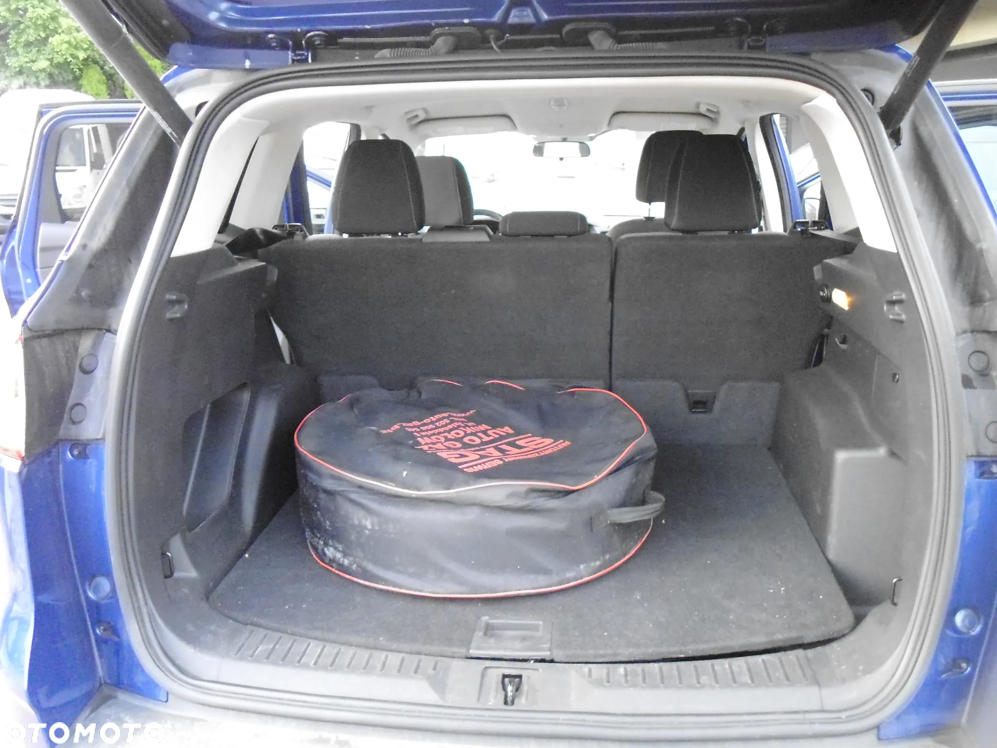 Ford Escape 2.0 EcoBoost AWD Titanium - 11