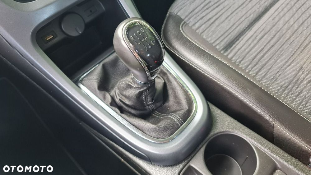 Opel Astra - 24