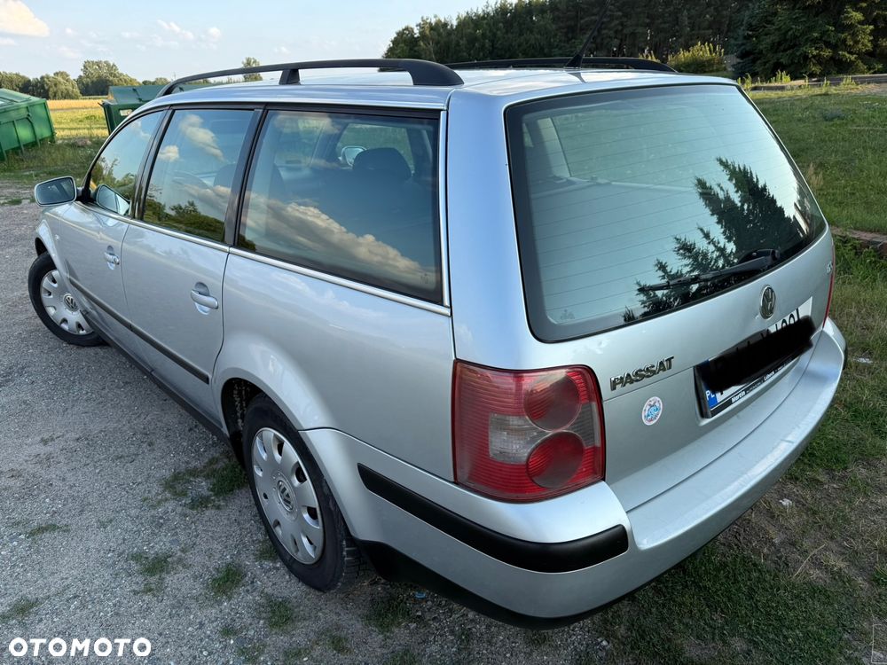 Volkswagen Passat 2.0 Comfortline - 5