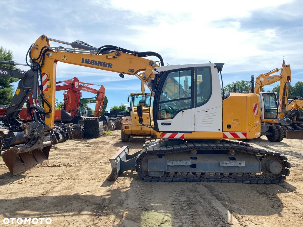 Liebherr R914 COMPACT, 7000 MTH, PŁUG, RAMIĘ 3X ŁAMANE, Z NIEMIEC, KRÓTKI TYŁ, GUMOWE KLEPKI, - 9