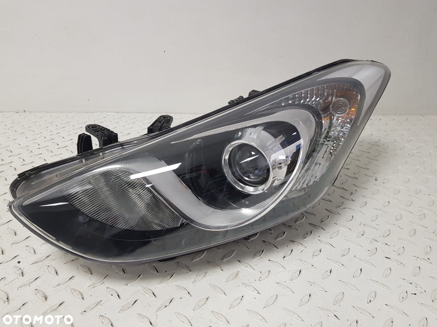 LAMPA LEWA PRZEDNIA LEWY PRZÓD SOCZEWKA HYUNDAI I30 2 II 12-16 92101-A6020 - 2