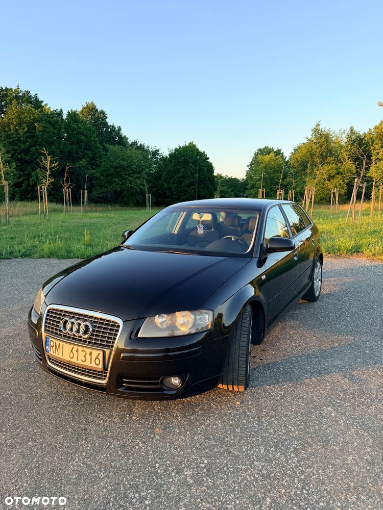 Audi A3 Sportback 2.0 TDI Ambiente - 2