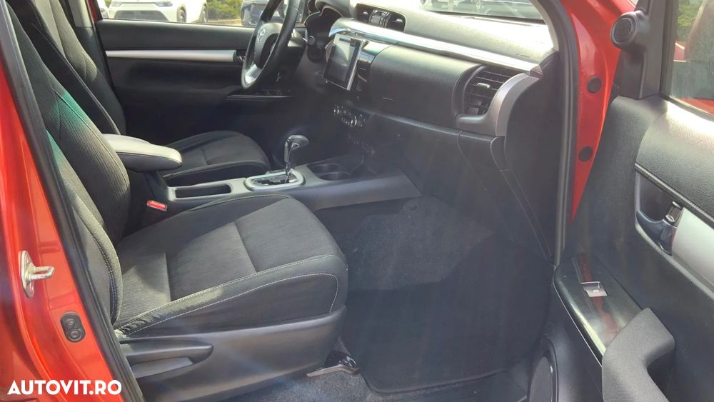 Toyota Hilux 4x4 Double Cab A/T Style - 19