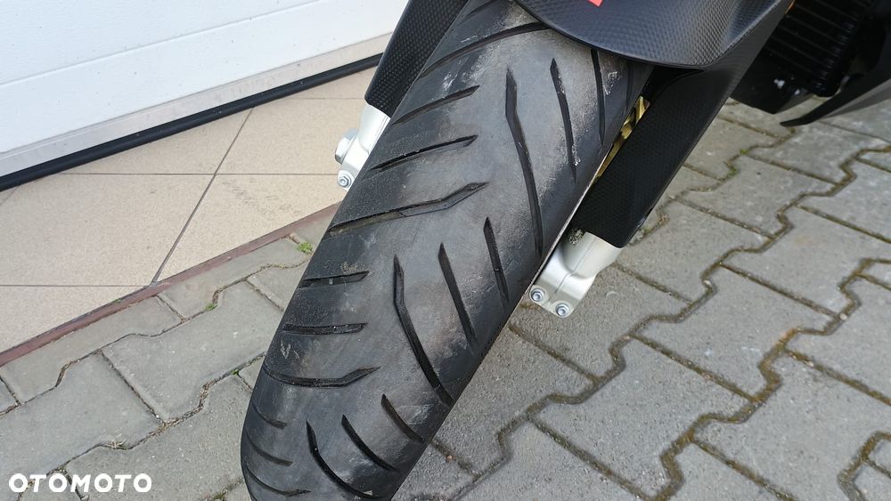 Aprilia Caponord - 15