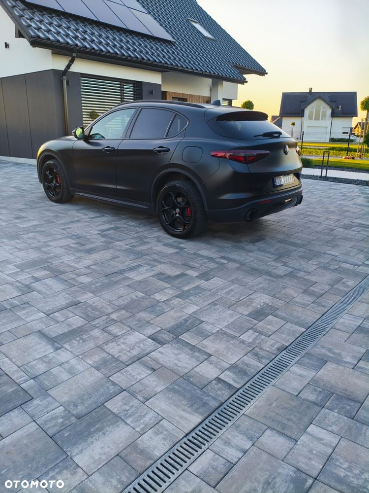 Alfa Romeo Stelvio 2.0 Turbo Veloce Q4 - 3