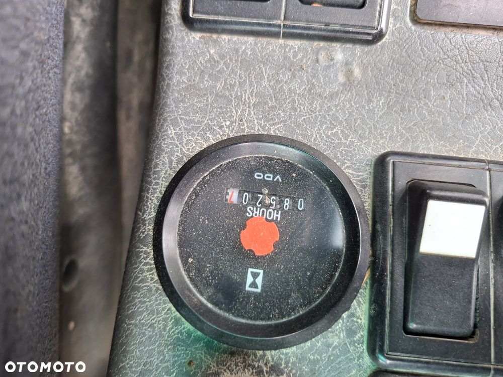 Volvo EW 160 B - 10