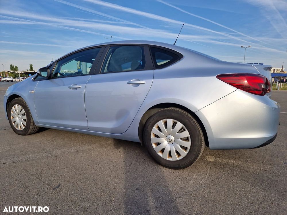 Opel Astra - 7
