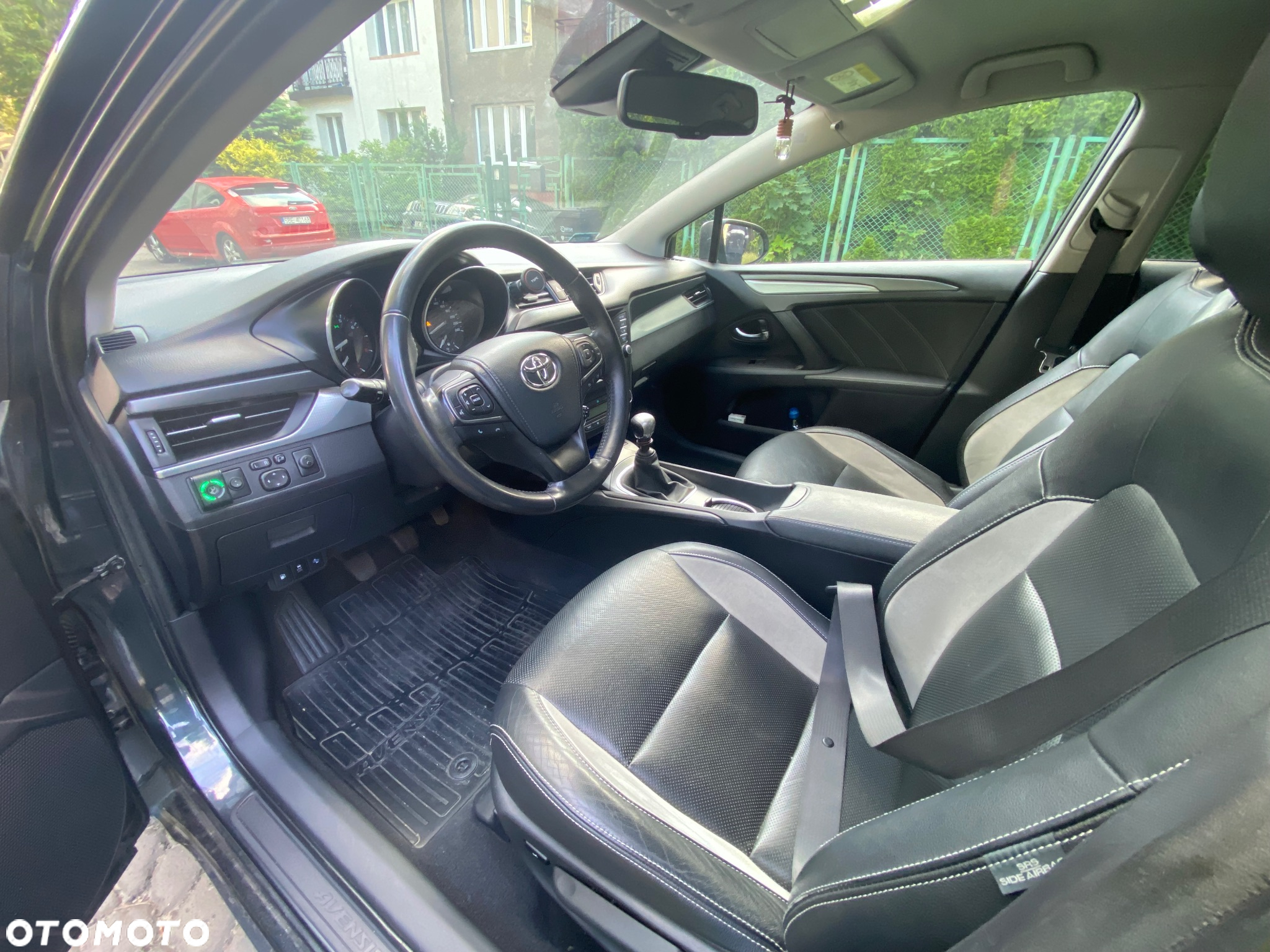 Toyota Avensis 1.8 Prestige - 7